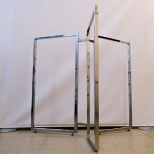 espositore abbigliamento tre vie in metallo senza vestiti appesi